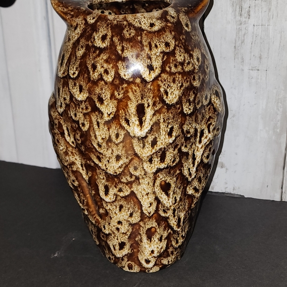 Ceramic Owl Vase - Picture 3 of 8